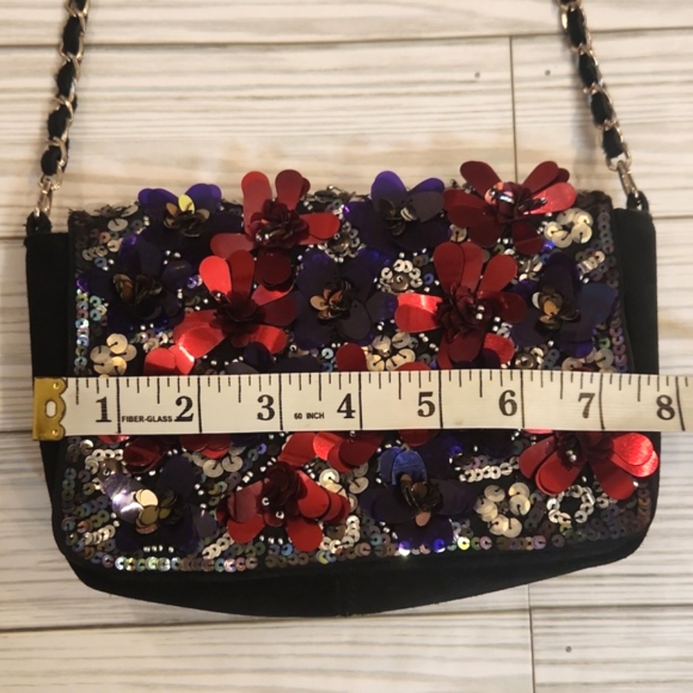 Womens Free People black suede sequin floral chain strap bag. - Picture 16 of 16